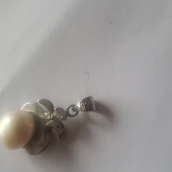 Vintage Pearl Pedant Only 925 stamped - Picture 2 of 5